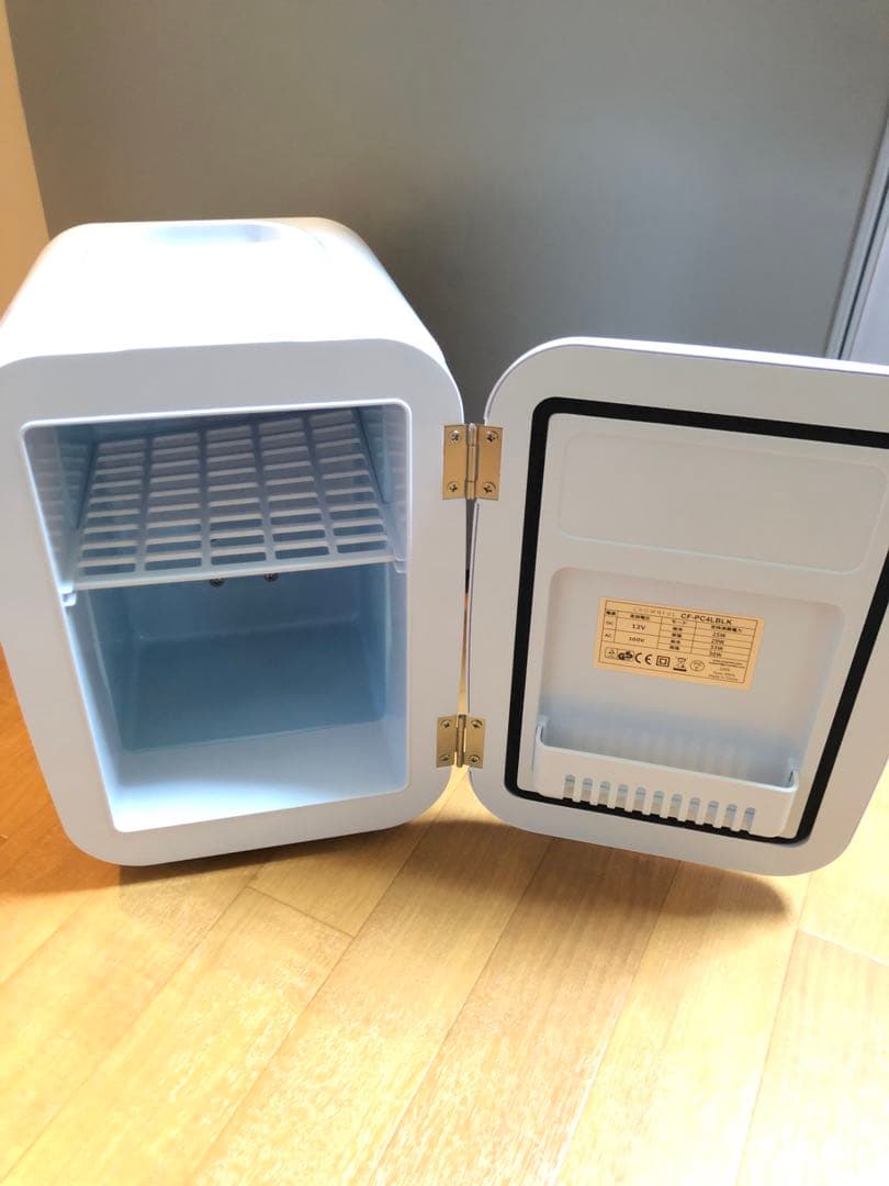 CROWNFUL ミニ冷蔵庫 保温・保冷室内車載両用 4L 冷温庫 0~60℃