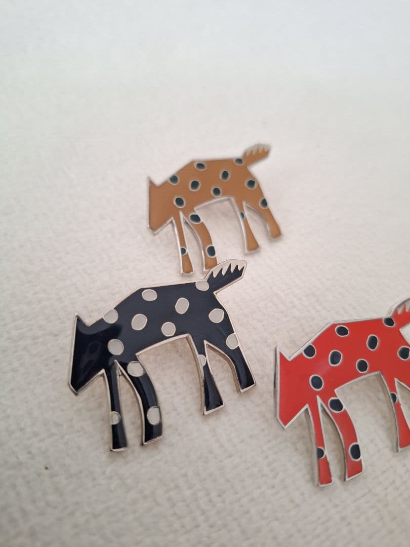 mina perhonen ミナペルホネン ピンバッジ caravan 3点