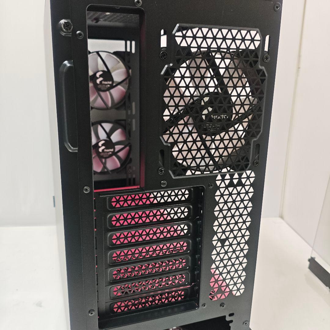 限定カラー マゼンダ Fractal Design Pop Air PCケース