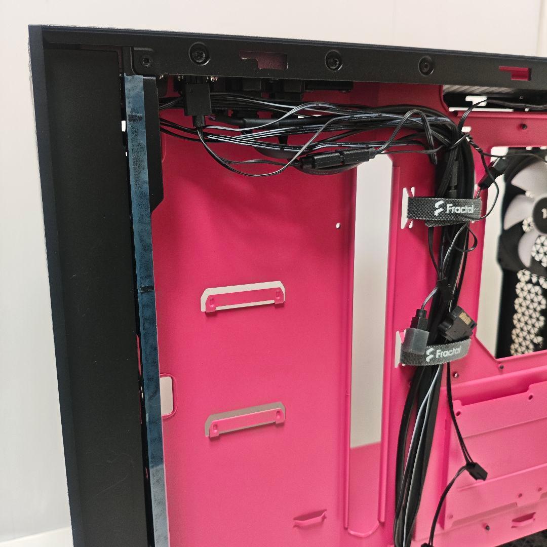 限定カラー マゼンダ Fractal Design Pop Air PCケース