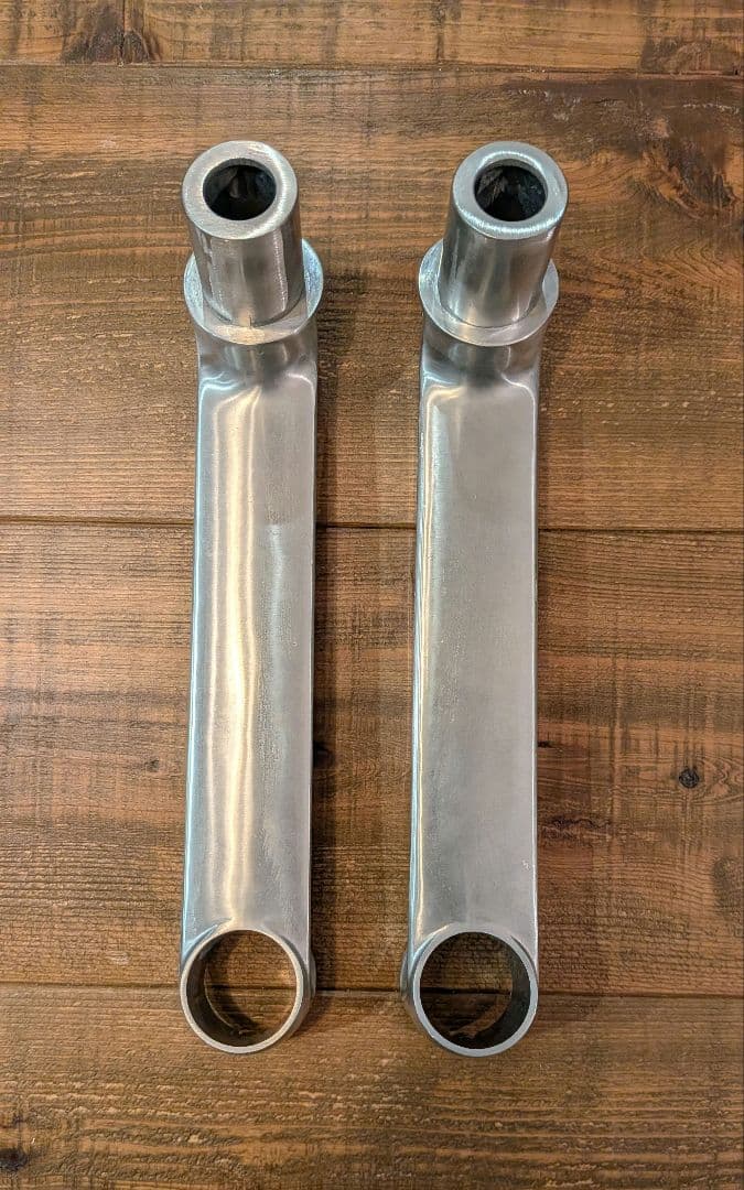 ERGOTRON LXデュアル デスク マウント アーム スタッキング②