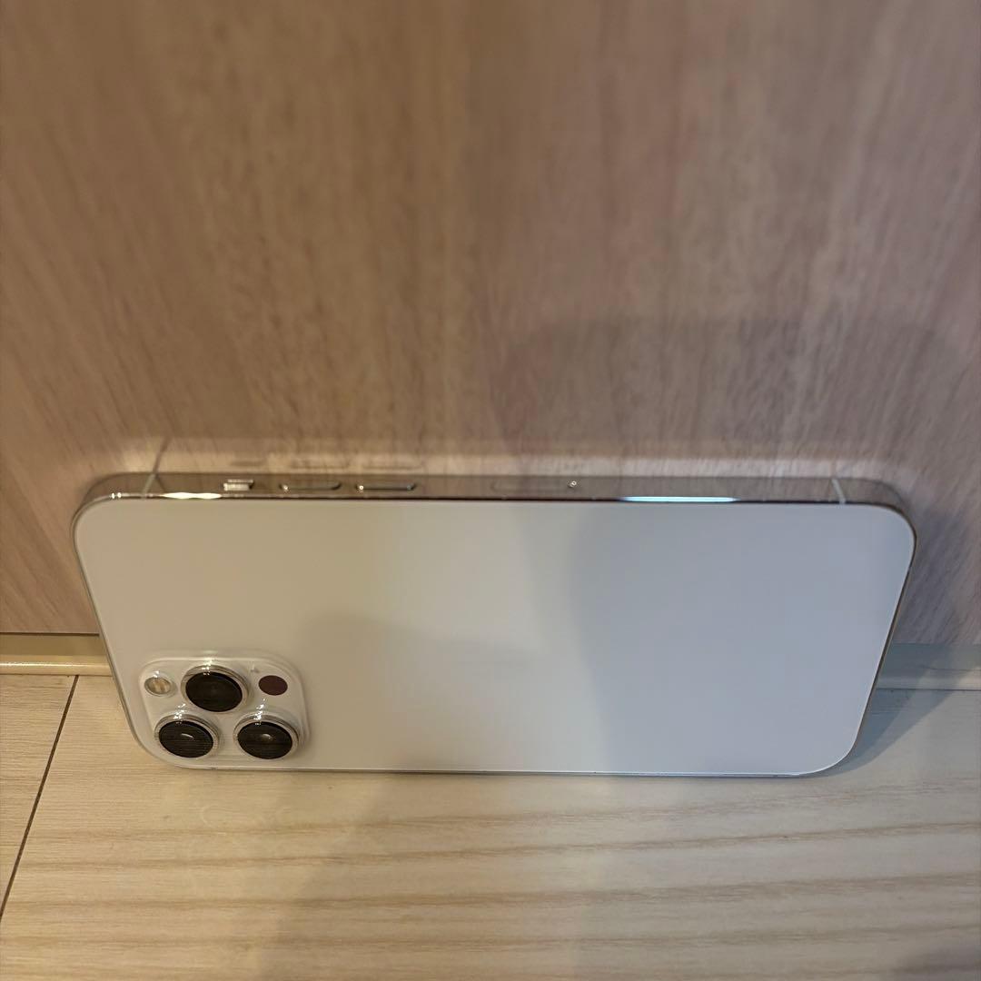 チ*4様 iPhone 12 Pro Max シルバー 256GB SIMフリー