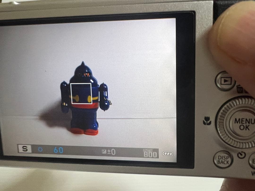 FUJIFILM XQ1 シルバー