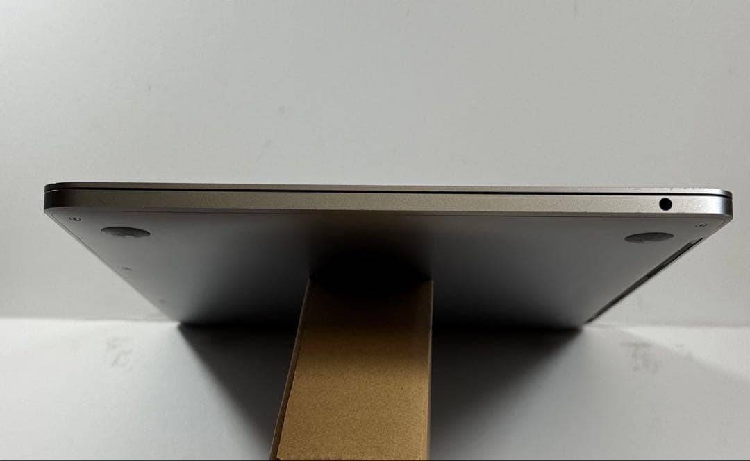 MacBook本体 Apple MacBook Pro 13 2017 i5/8GB/250GB