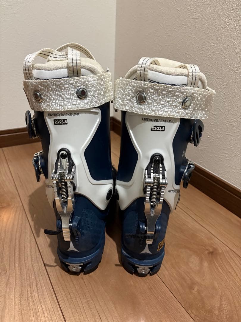 Atomic Hawx アトミックスキーブーツ 23.5 バックカントリー