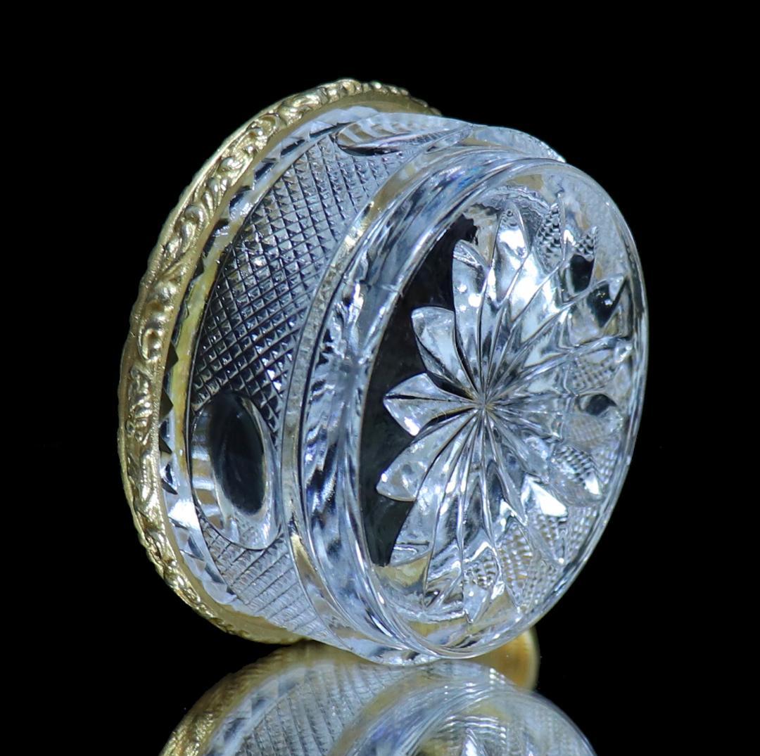 オールド・バカラ ブロンズ装飾 百合の紋章 切子 灰皿 ユリ 小物入れ 置物