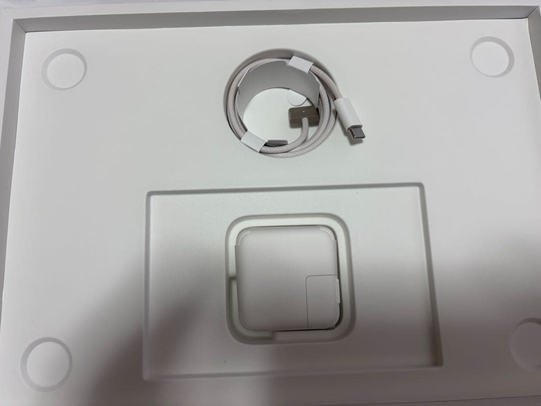 M2 Apple MacBook Air 13インチ シルバー 本体 ジャンク品