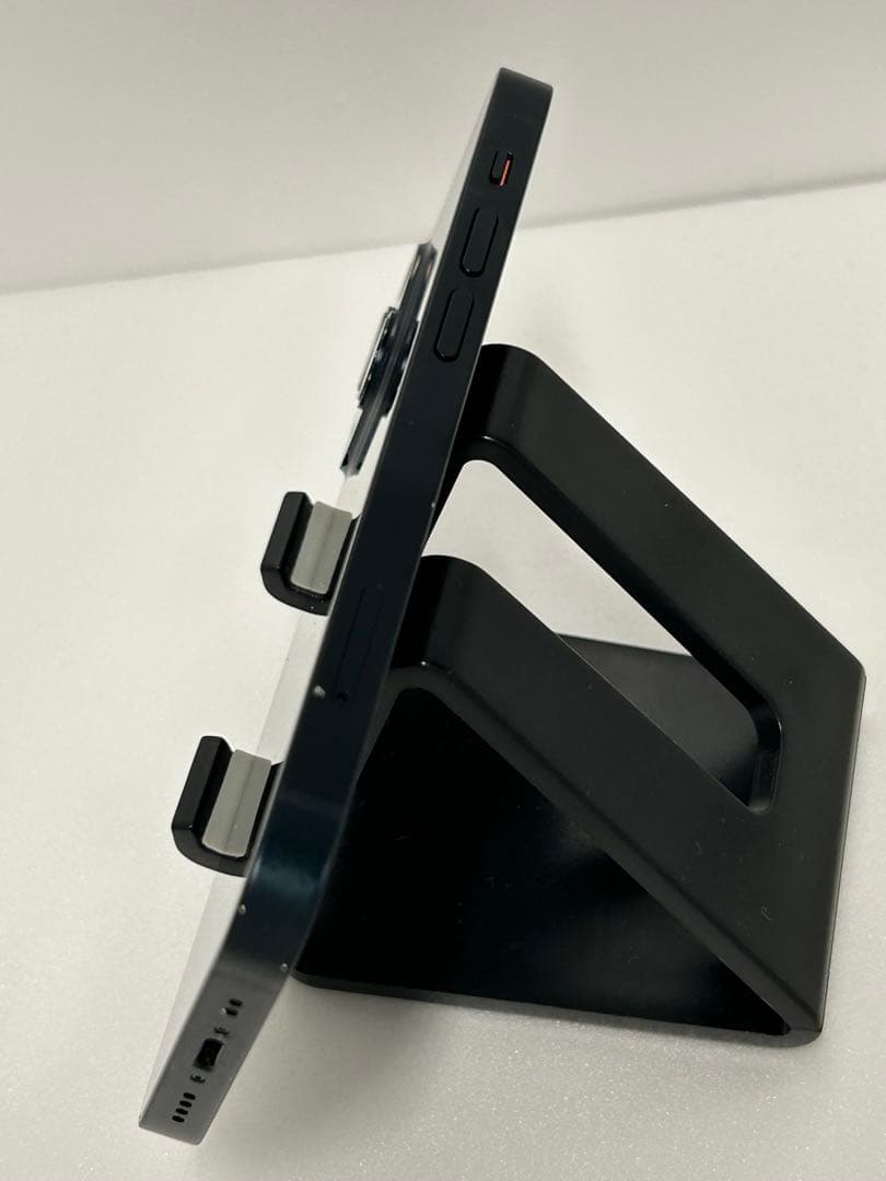 No.11 iPhone13mini 128GB ミッドナイト