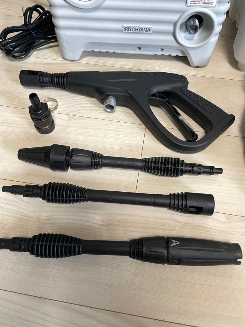 アイリスオーヤマ　タンク式高圧洗浄機 SBT-512N