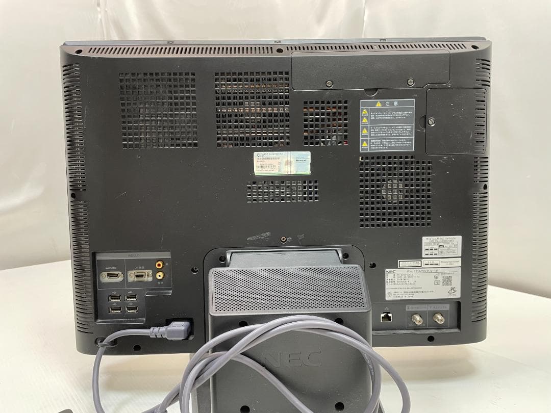 パソコン GV256J/LG PC-GV256JLAG Win10 i7 4GB