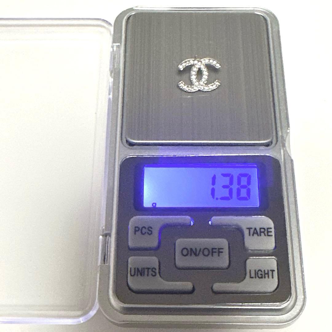 シャネル　CHANEL　ピアス　ココマーク　シルバー　メタル　ラインストーン