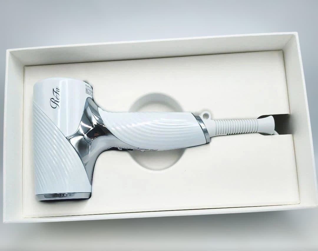 新品・未使用 ReFa BEAUTECH DRYER SE ホワイト
