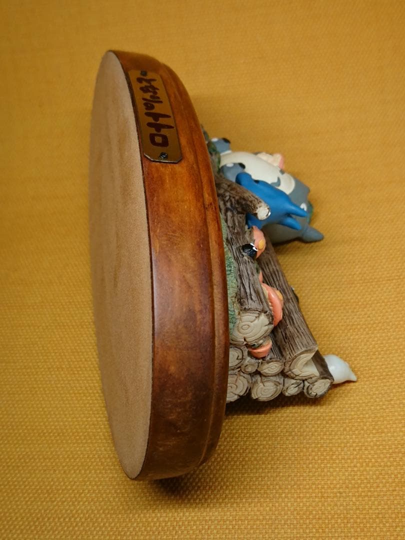 【美品】ジブリ　トトロ　カレンダー　置物　インテリア　工芸品　美術品　A1086