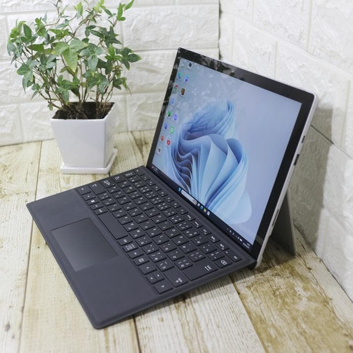 surface pro7+ 11世代 i5 タッチパネル Office2024