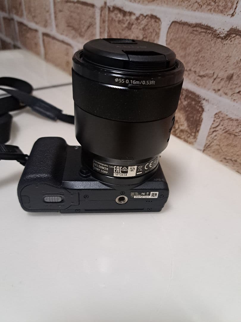 SONY α5100 ミラーレス一眼カメラ【美品】