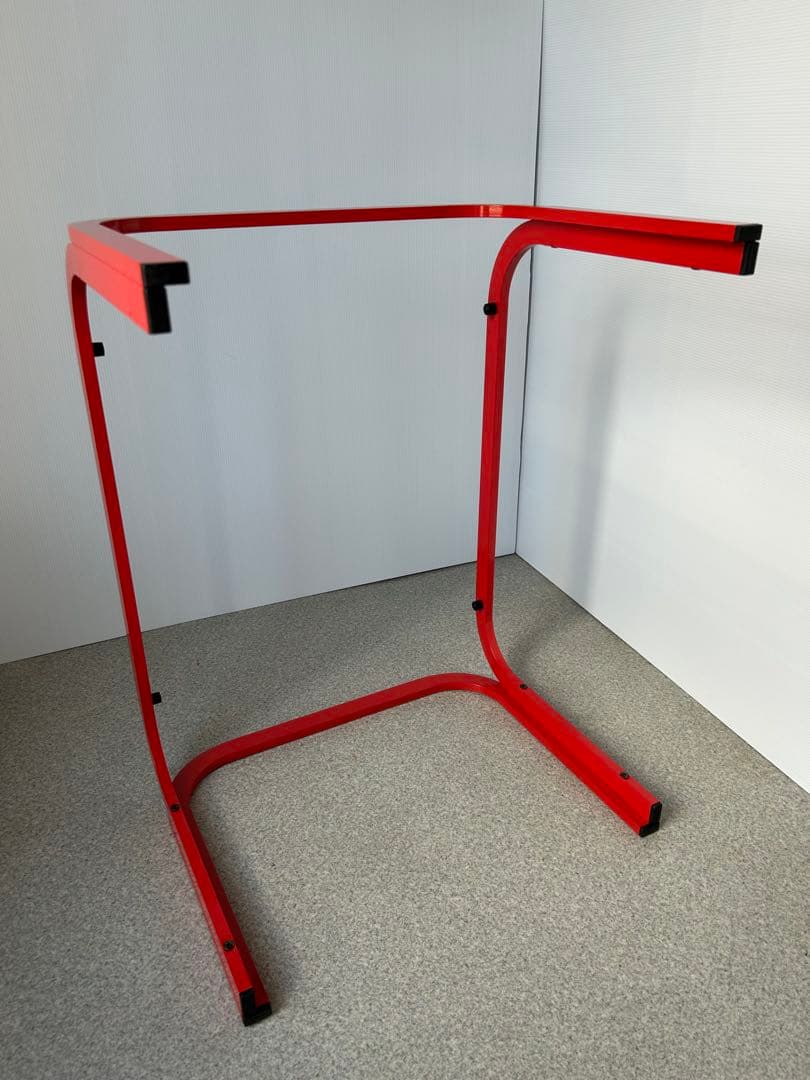 アイアンフレーム ガラステーブル レトロ ポストモダン　ヴィンテージ　ポップ　赤