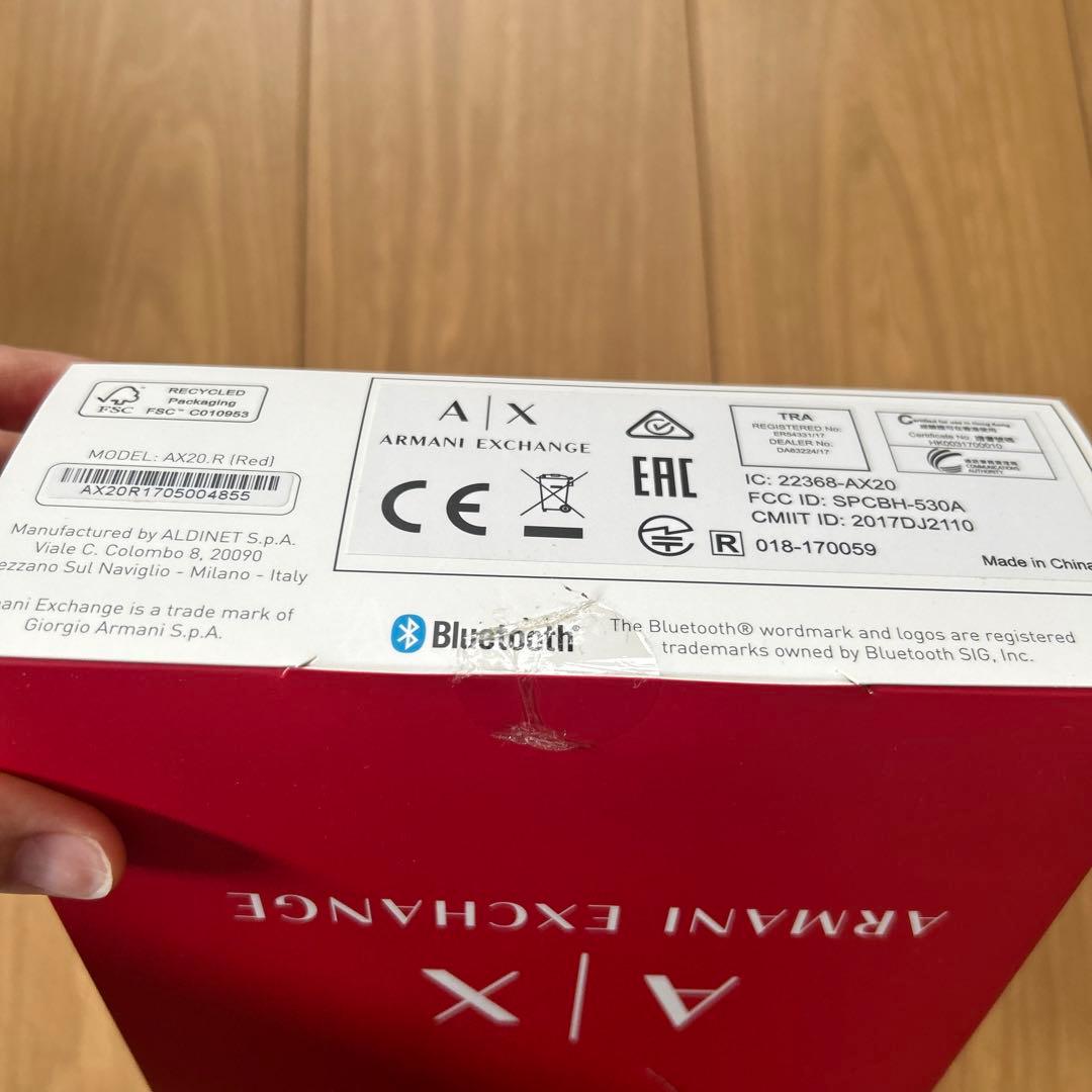 《非売品》新品*Armani Exchange*ワイヤレスヘッドホン*AX 赤