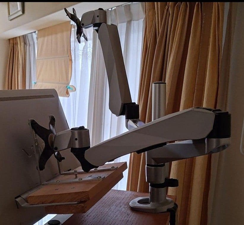 ⑦SANWA SUPPLY 水平垂直液晶モニターアーム 2面 CR-LA1007