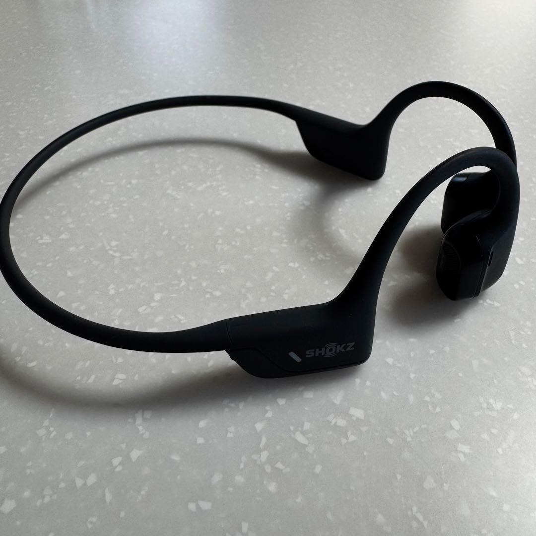 Shokz オープンイヤー型ワイヤレスイヤホン OpenRun Pro 2
