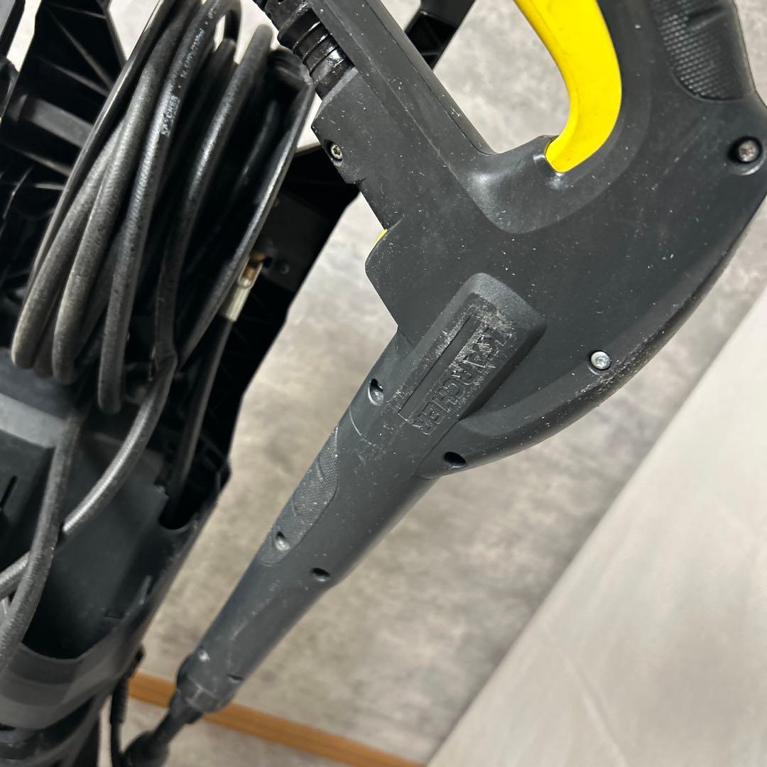 KARCHER K5 サイレントホームキット高圧洗浄機本体とアクセサリー多数