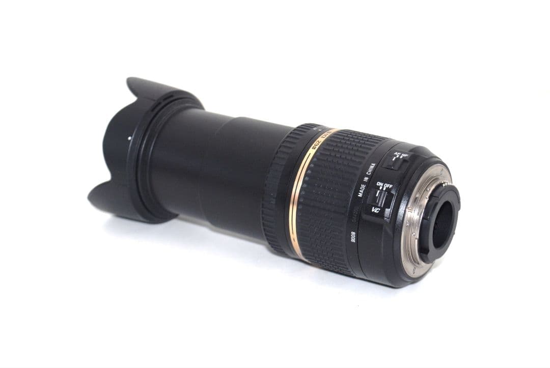 手ブレ補正機能付き♪TAMRON 18-270mm DiⅡ VC PZD♪