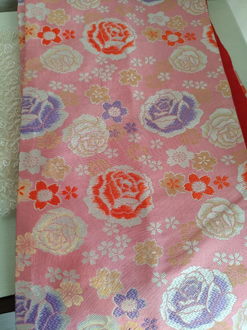 ブランドMoeブルーに薔薇の花の着物にピンクの袋帯セット