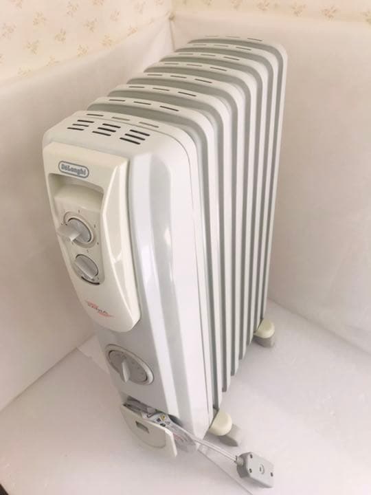 DeLonghi オイル・ラジエターヒーター