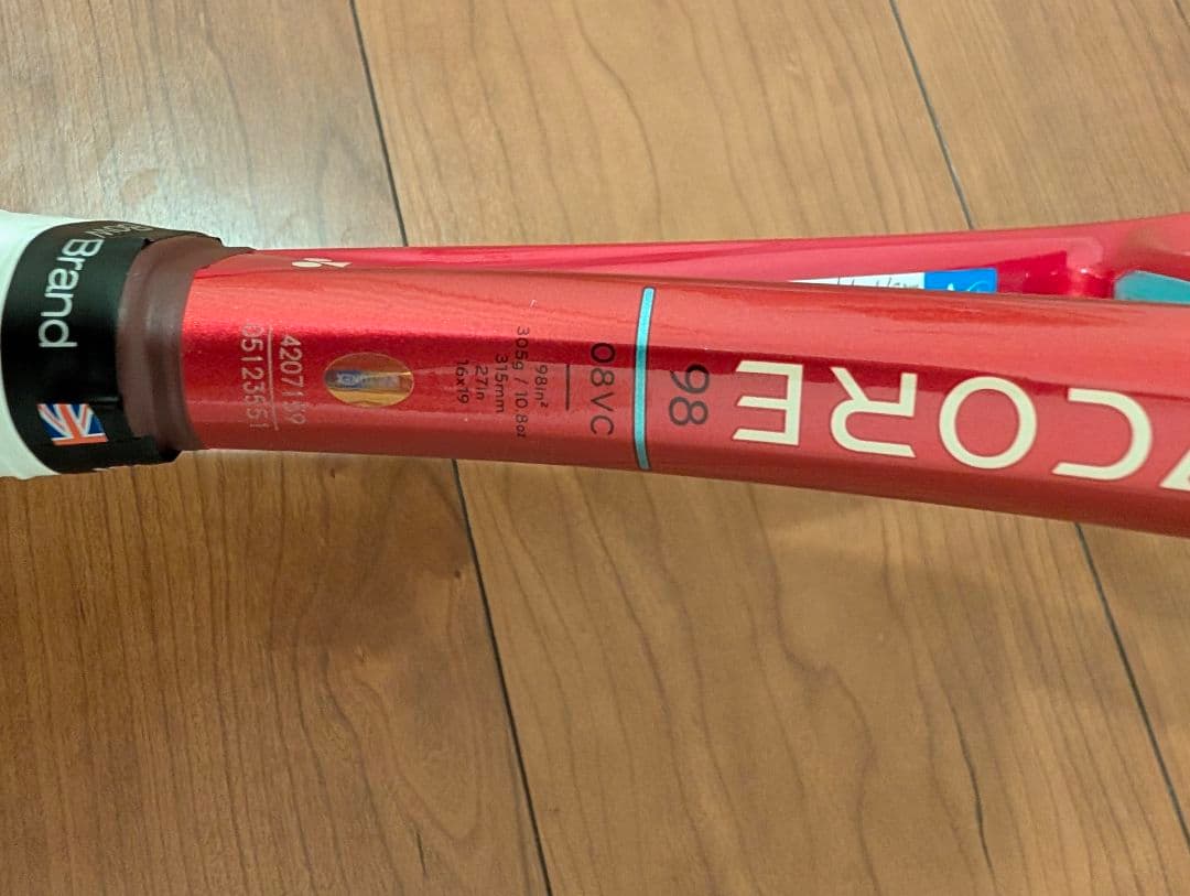 k*s様 ２０２６年モデル 新作YONEX VCORE 98 ブイコア 305g