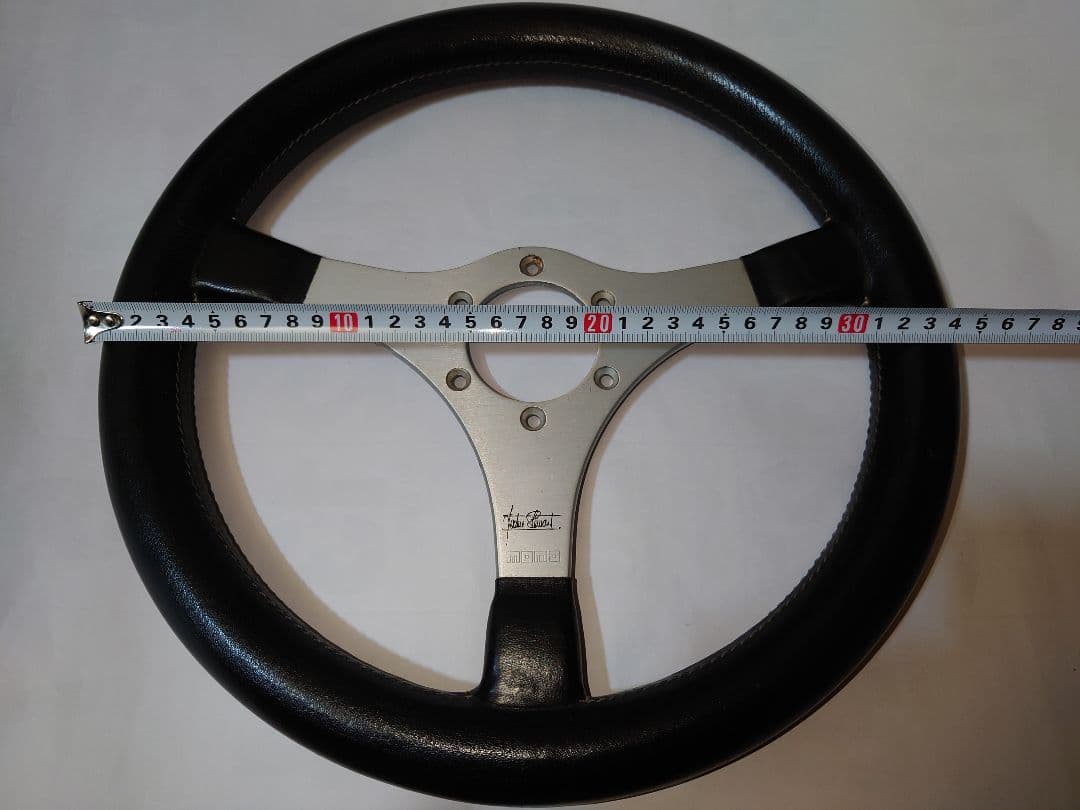 momo モモ　ジャッキースチュワート　ステアリング　旧車　当時物