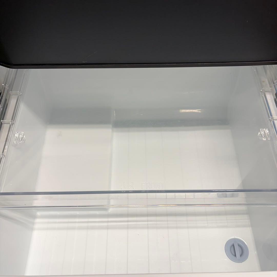 633 TOSHIBA 22年製　大型冷蔵庫　右開き　326L 自動製氷　保証込