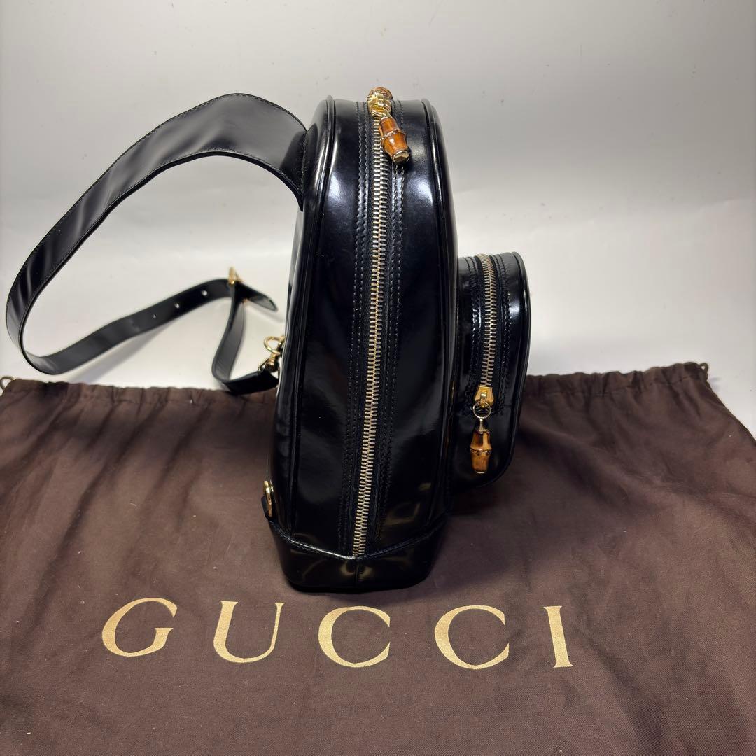 美品　グッチ ボディバッグ バンブー ワンショルダー 斜め掛け レザー ブラック
