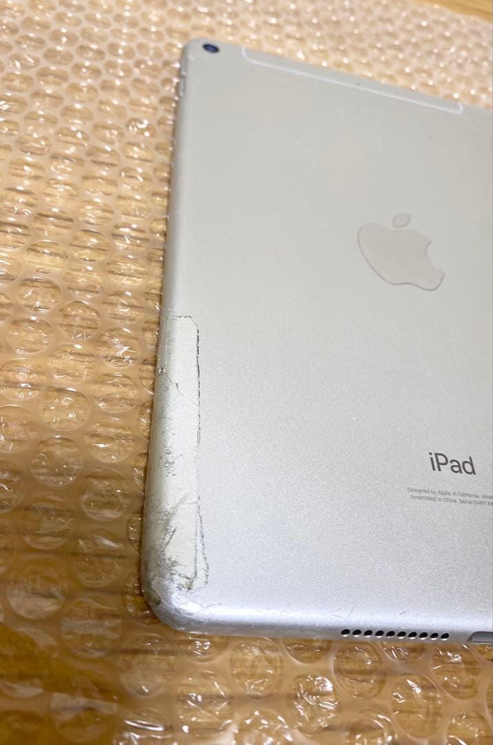 【ジャンク】iPad mini 5 64GB シルバー SIMフリー
