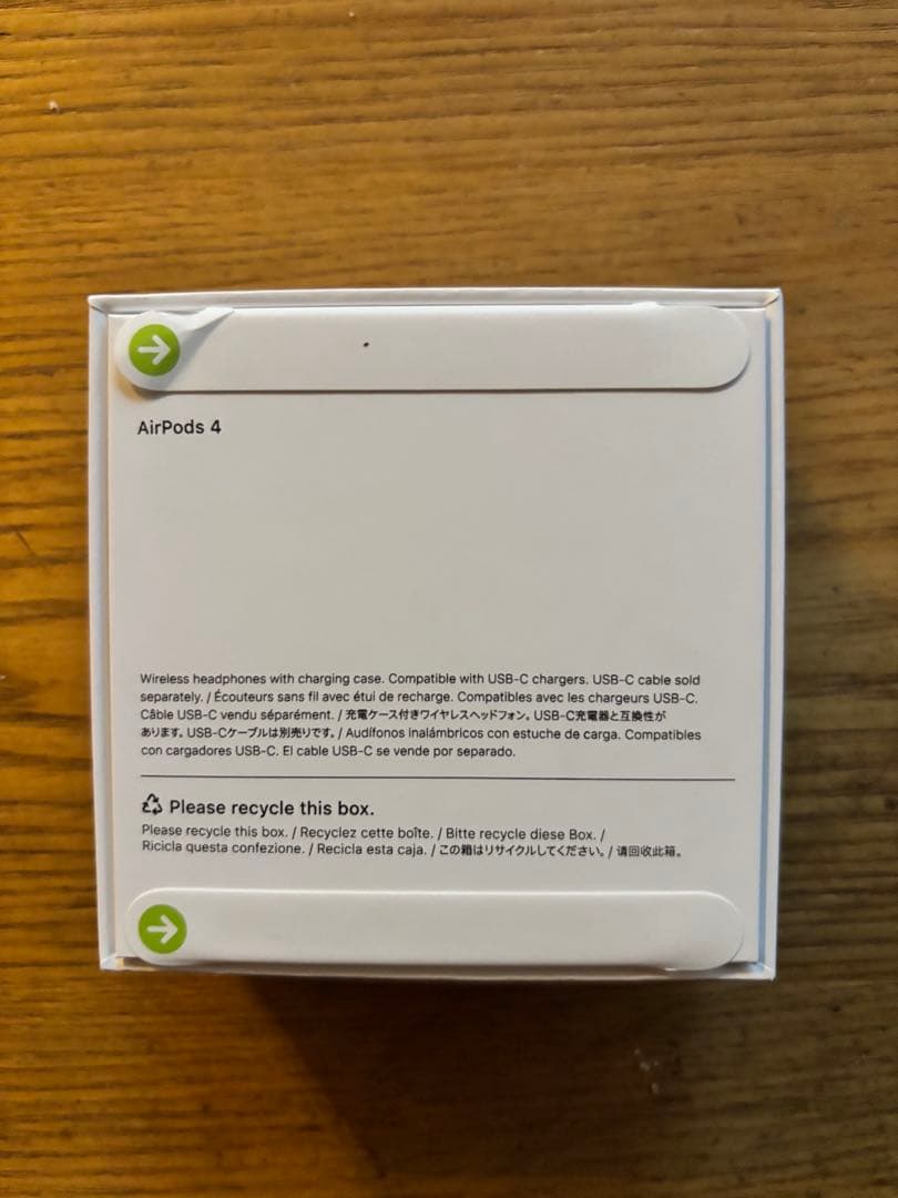 Sebastian用　AirPods 4 エアポッズ　本体 【新品未開封】