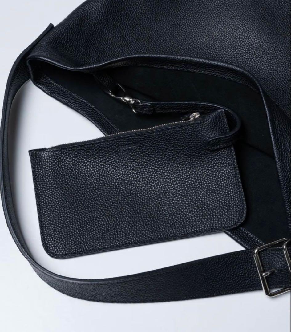 Jude Tote ブラック　Apartment three バッグ