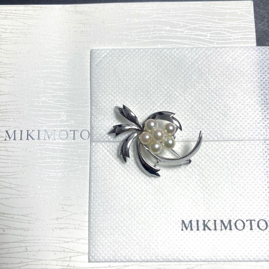 ミキモト ブローチ パール フォーマル 6珠 皇室御用達