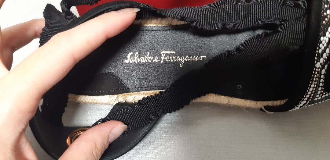 最終値下げ超超美品・サルヴァトーレフェラガモ