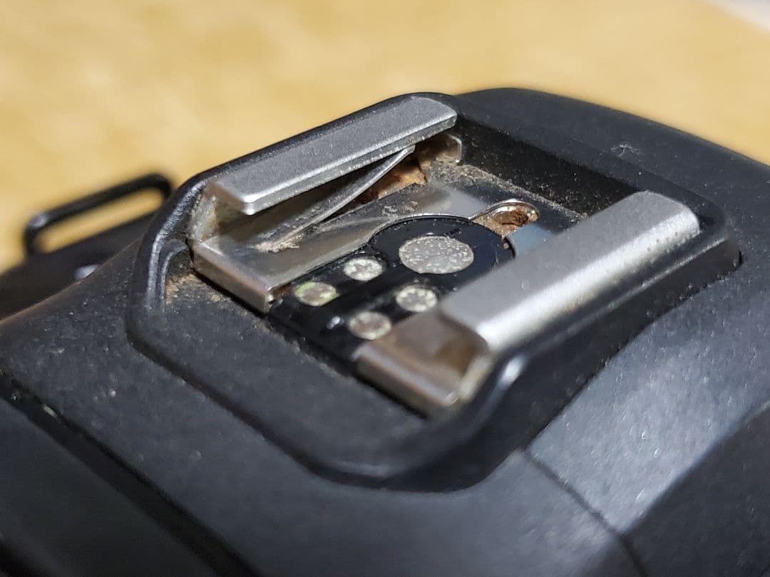 Canon EOS R6 ボディ本体 中古品 LP-E6NH 2個