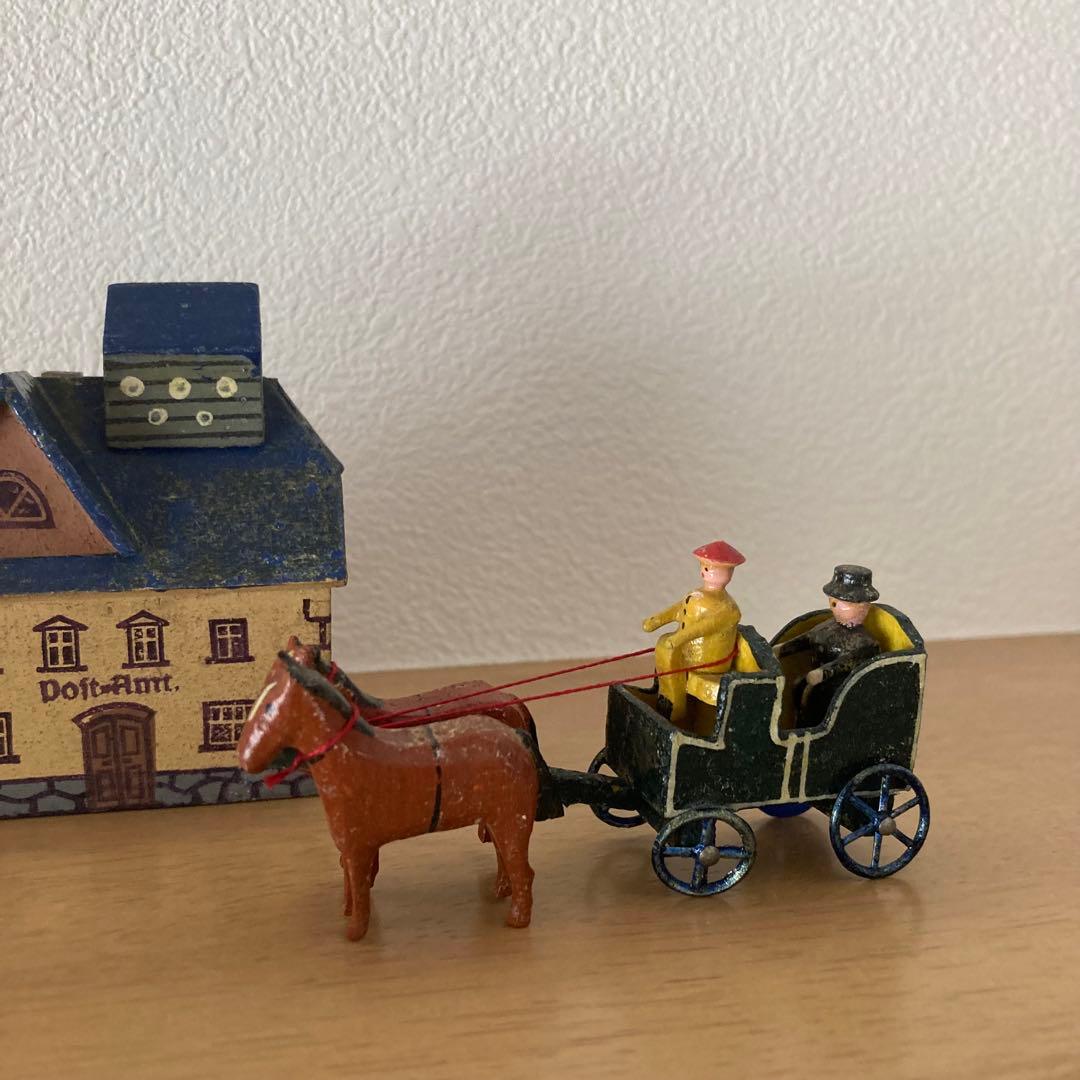 WF-35 ドイツアンティークミニチュア小さな小さな木製馬車＆素敵な建物のセット