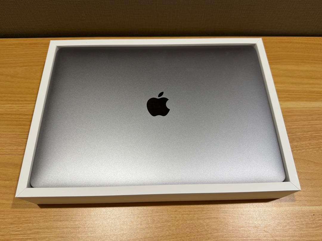 MacBook Pro 13 メモリ16GB SSD512GB corei5