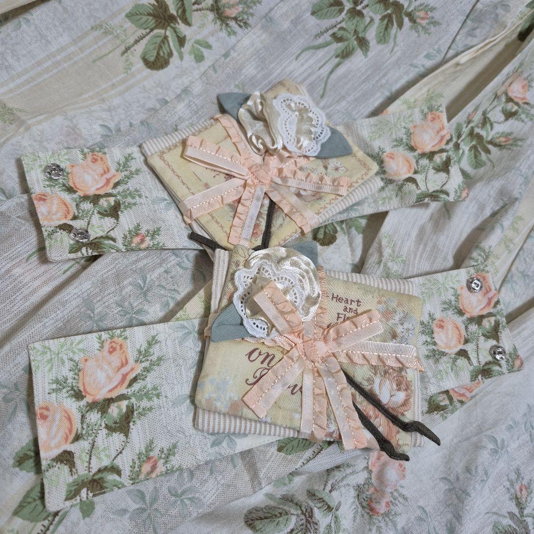 ✨新品未使用品✨マニーローズ　カーテン　2枚セット カントリー