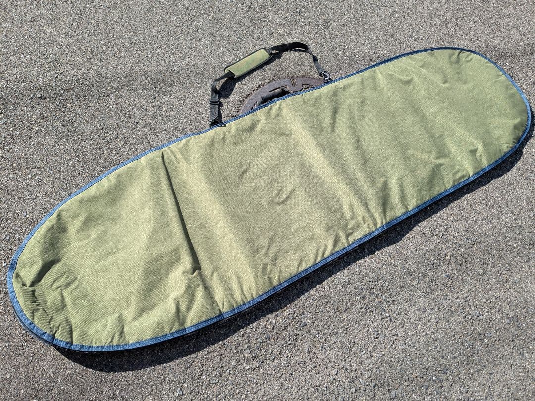 ホリースモーク　サーフボードハードケース　7'6ミッドレングスサイズ