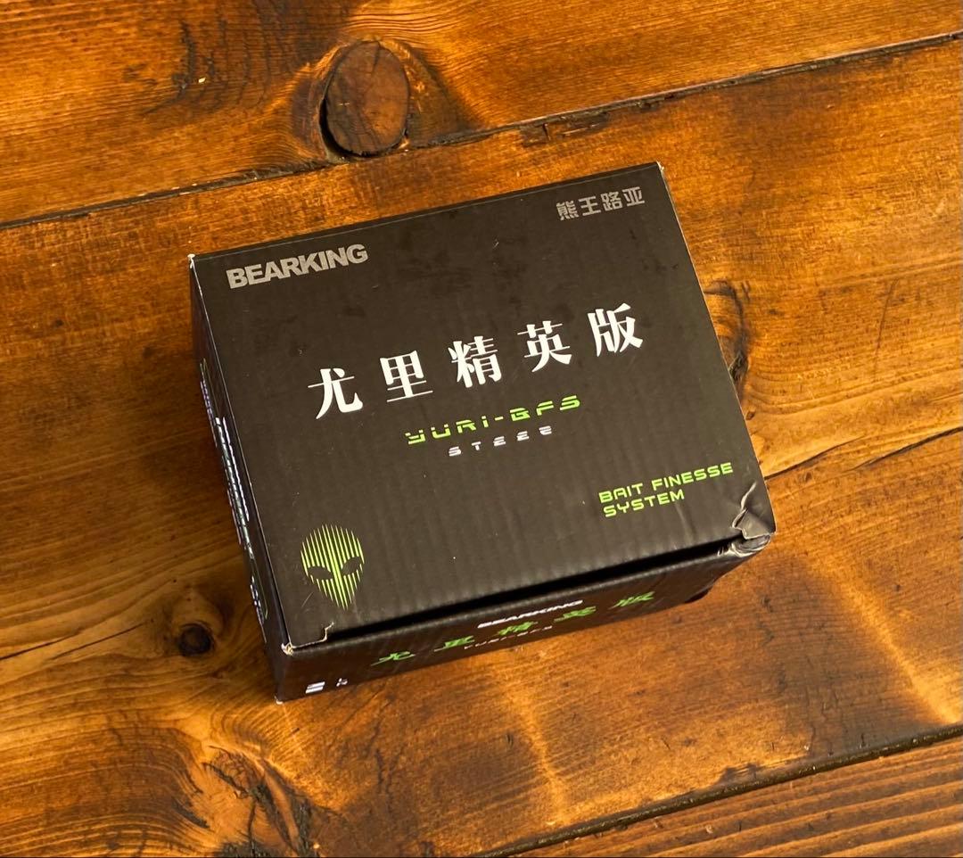 ベイトリール　ベイトフィネスリール　軽量　32φ 新品未使用　バス釣り　渓流釣り