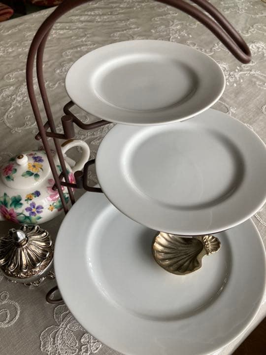 他ページおまとめにより在庫無しアフターヌーンティーセット３段可動式白いお皿3枚付