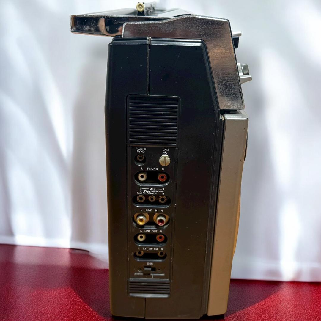 ☆良品 AIWA CS-80 ラジカセ FM AM ラジオ カセットレコーダー