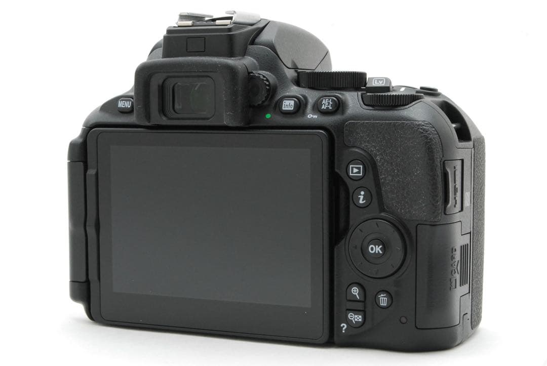 ✨極美品✨ニコン D5600❤️わずか2,548ショット！