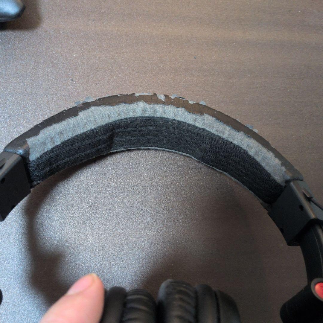 ヘッドホン 「SHURE SRH840」