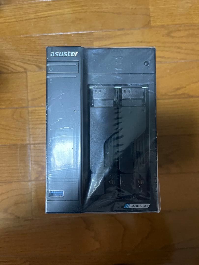 【新品未使用】ASUSTOR LOCKERSTOR 2 Gen2 AS6702T