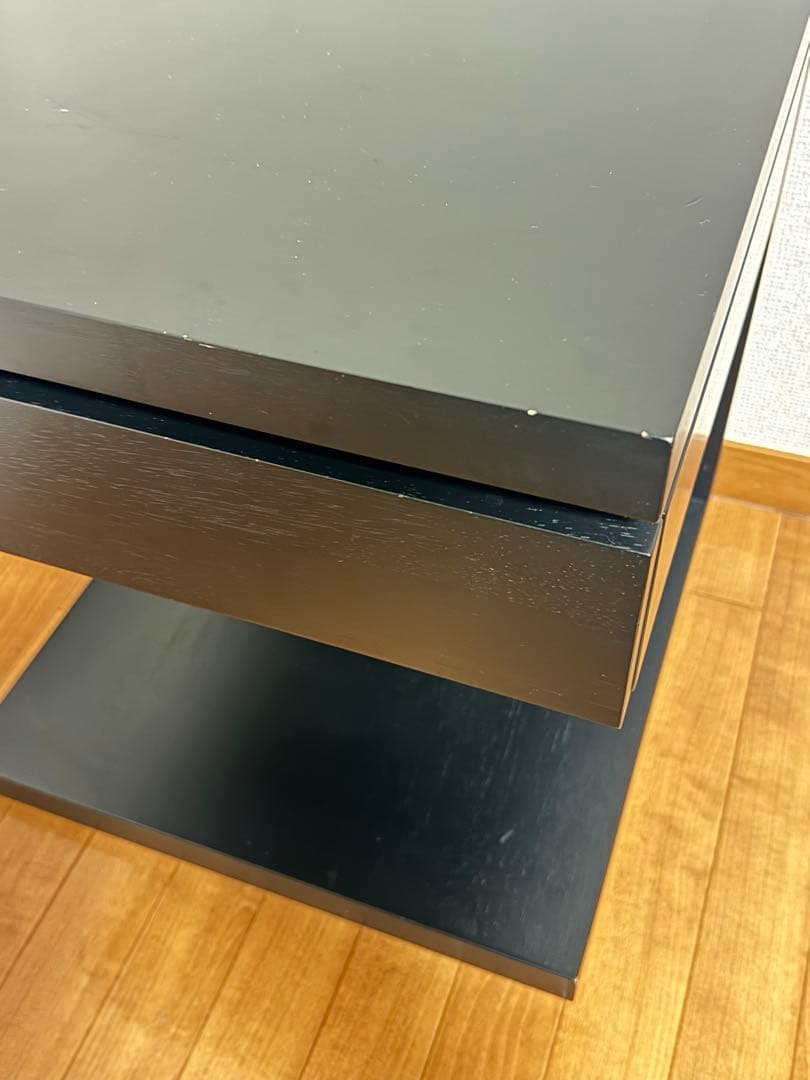 CASSINA IXC カッシーナ イクスシー　ベッドサイドテーブル