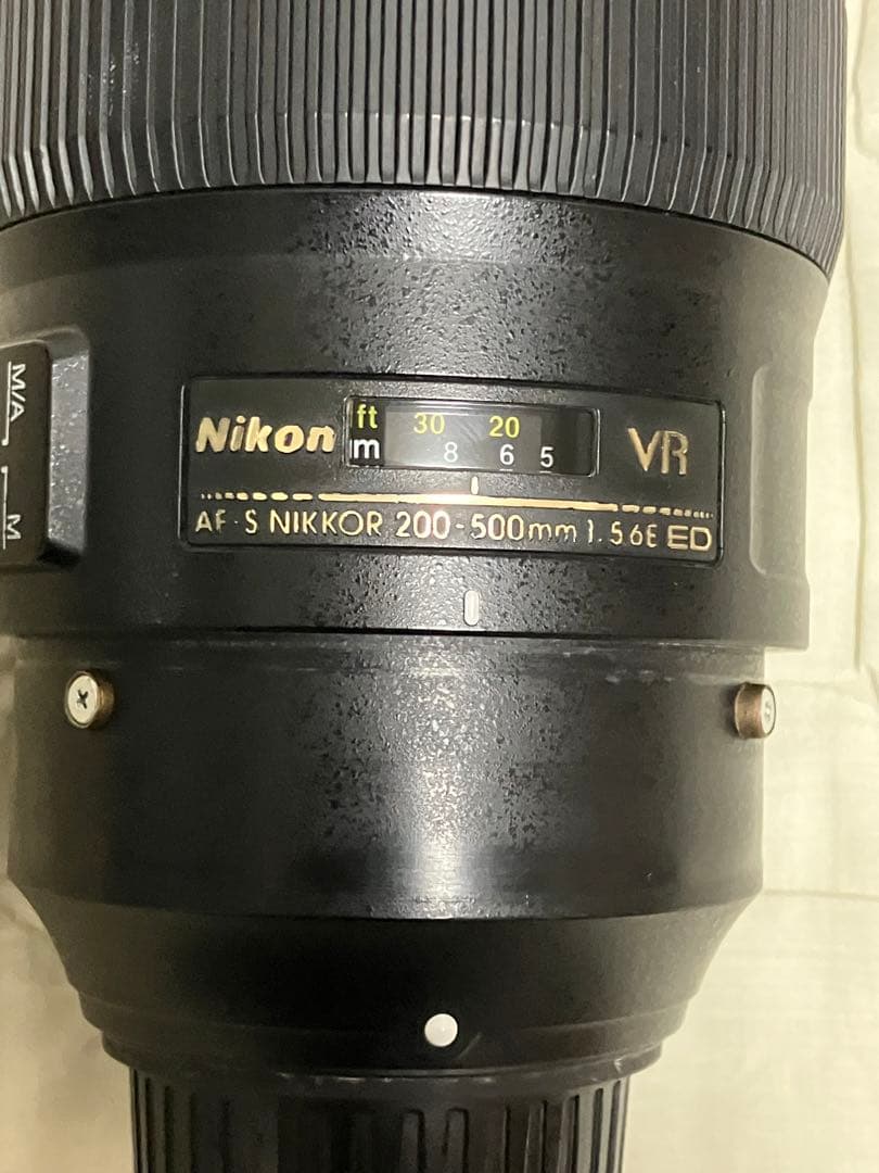 ニコン　AF-S NIKKOR 200-500mm F5.6 ED VR