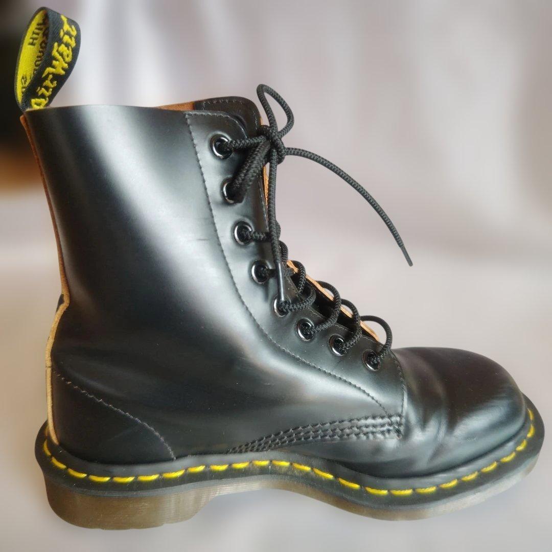 希少英国製 完全復刻モデルドクターマーチン茶芯 8ホールブーツ23.0〜23.5